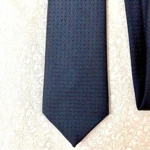 Gentry Wembley “Wemlon” vintage narrow or skinny tie, navy blue